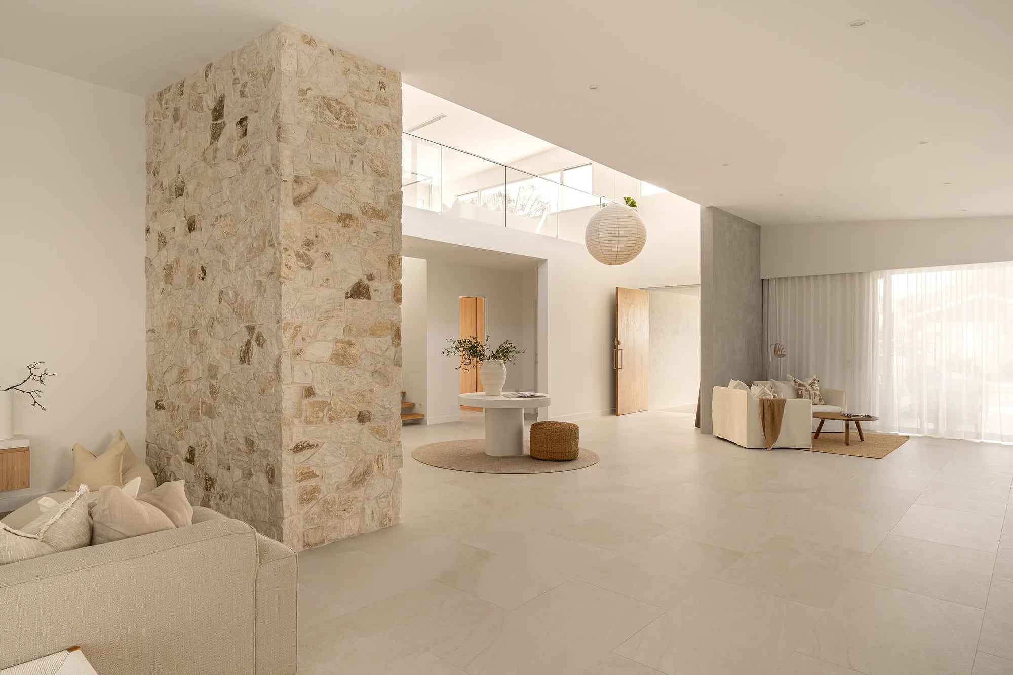 Arlo Stone Project GOSFORD HOUSE Photo