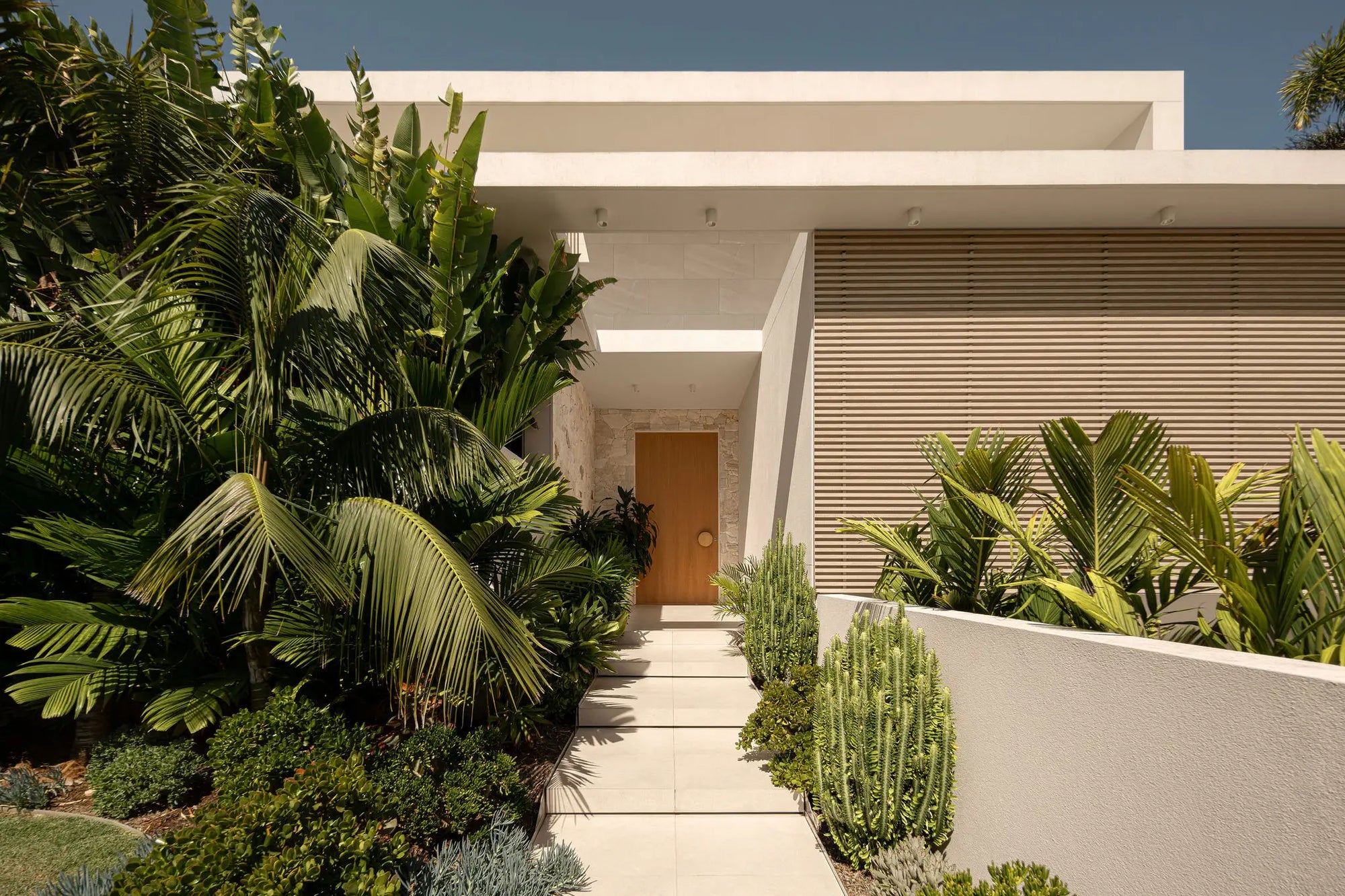 Arlo Stone Project MINYAMA BY ARLO HOMES Photo