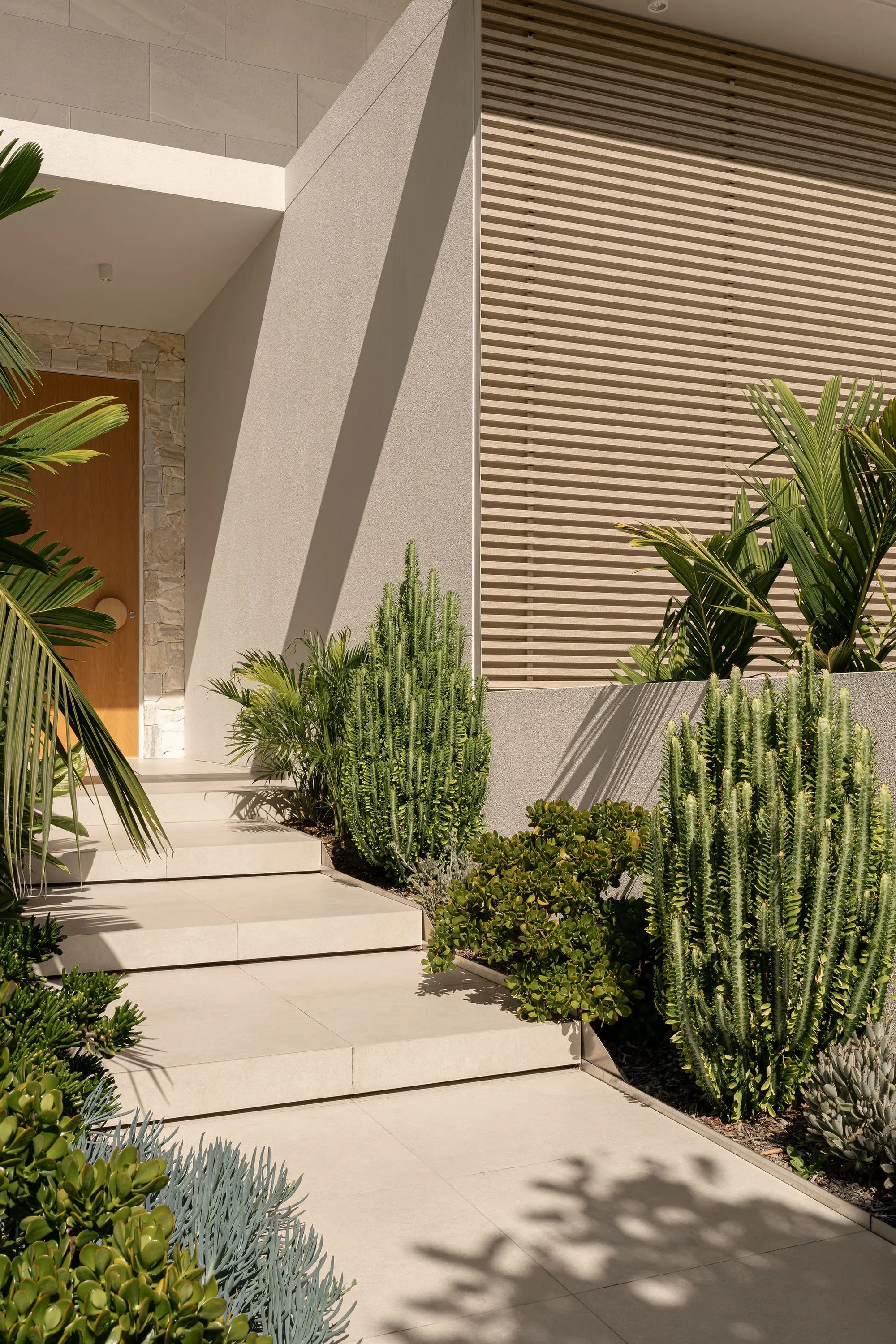 Arlo Stone Project MINYAMA BY ARLO HOMES Photo