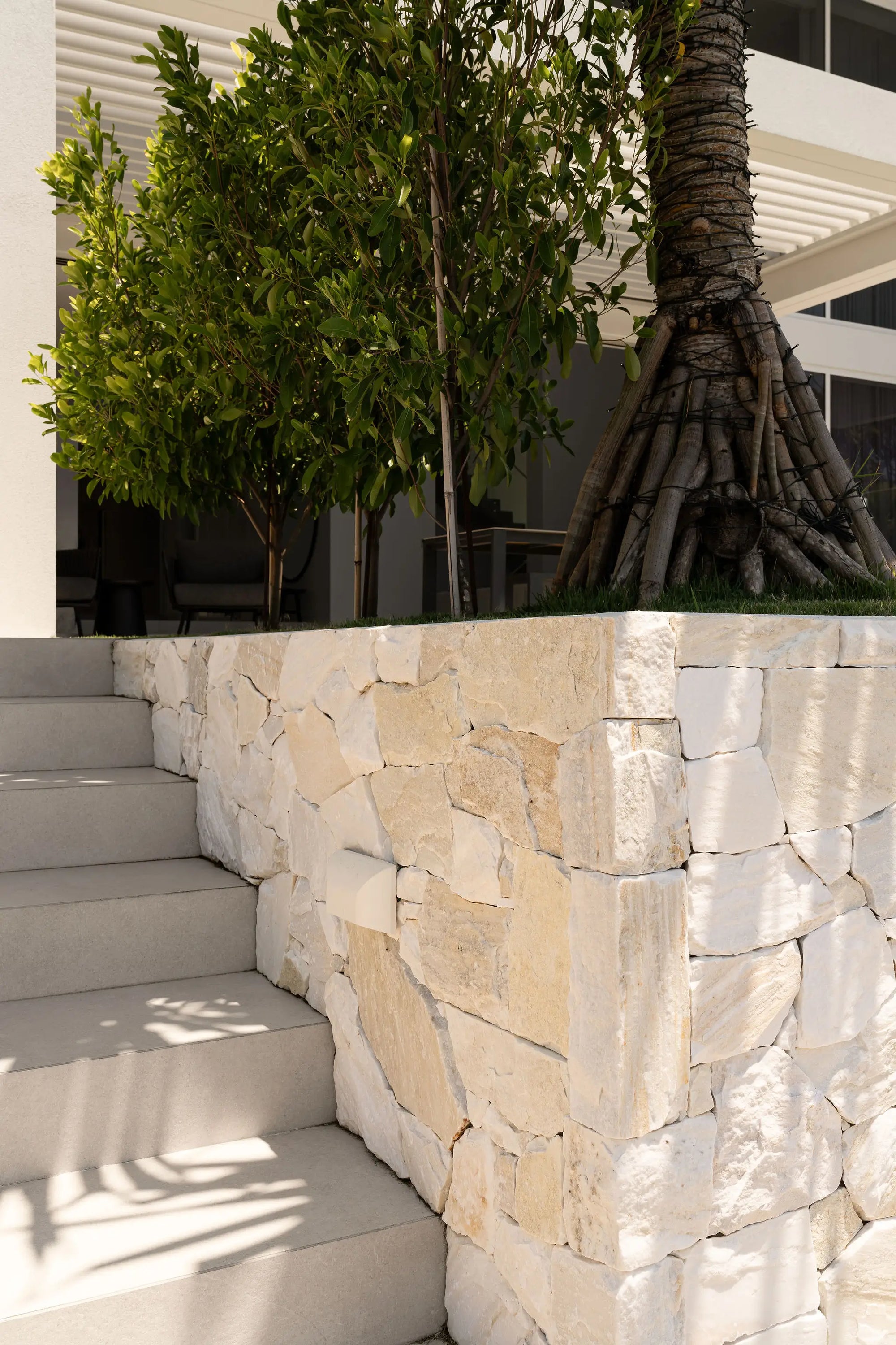 Arlo Stone Project MINYAMA BY ARLO HOMES Photo