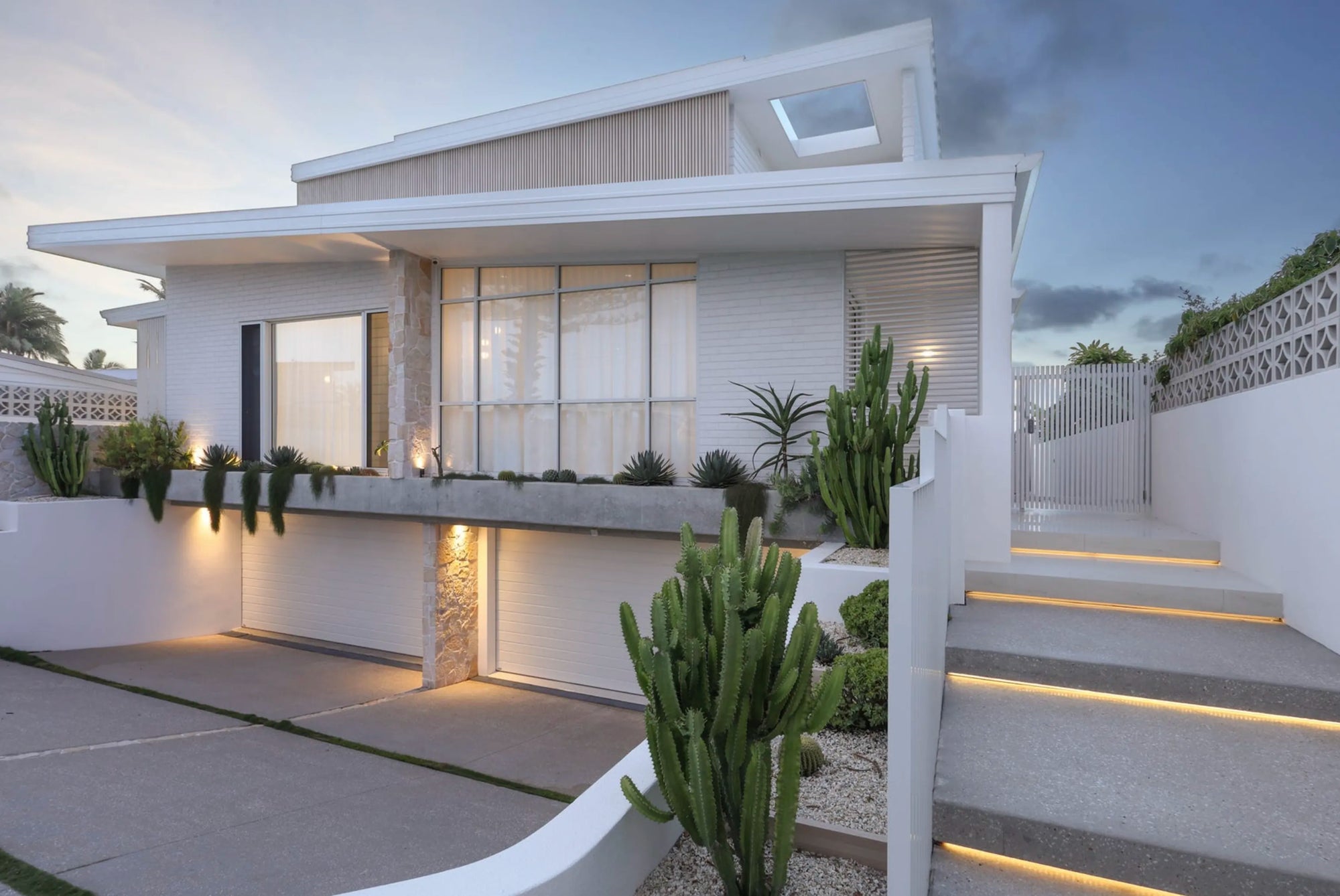 Arlo Stone Project PALM SPRINGS x ARLO Photo