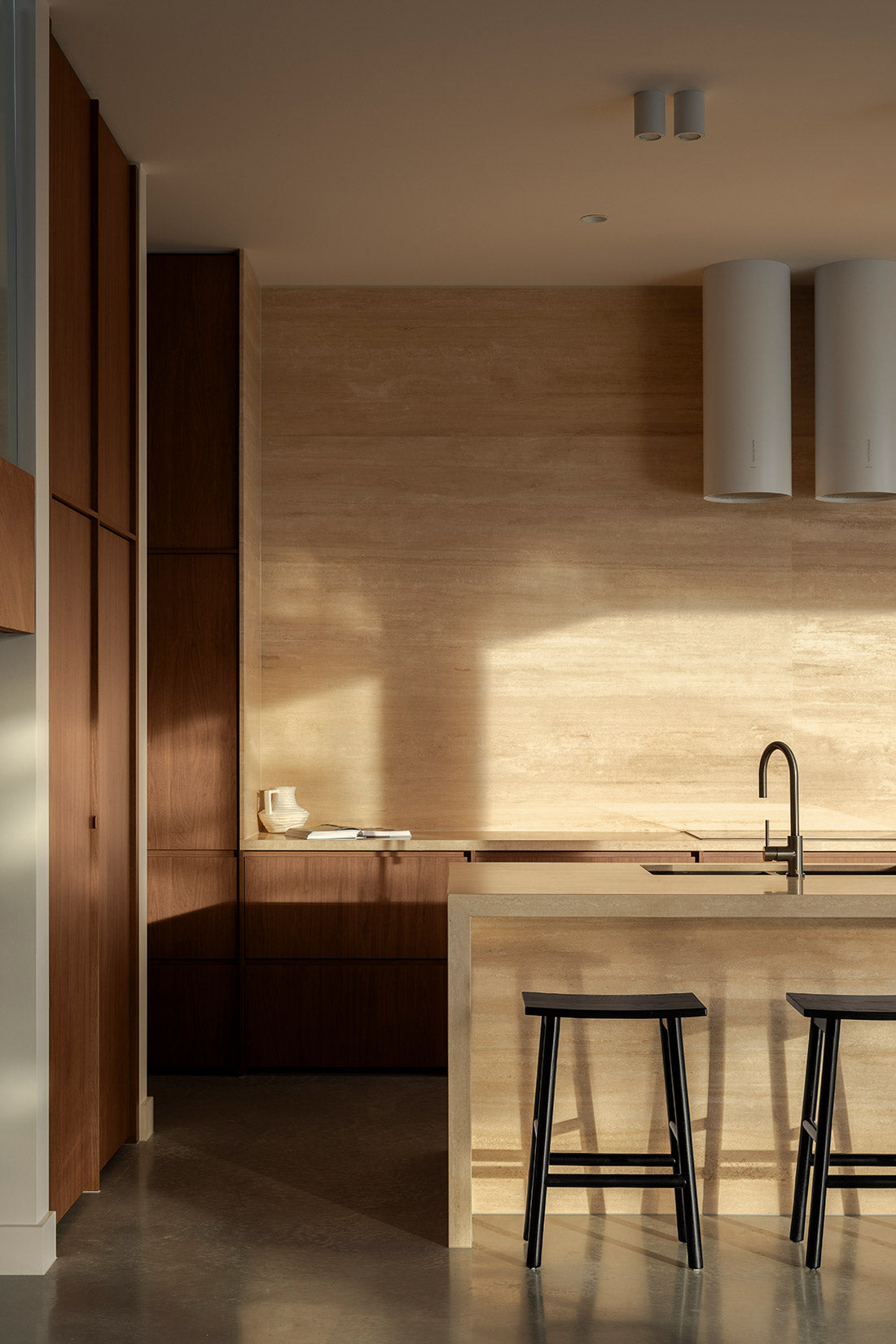 Arlo Stone Project ZARMA BY BARLOW Photo