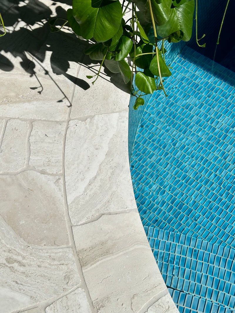SUPERWHITE TRAVERTINE COLLECTION