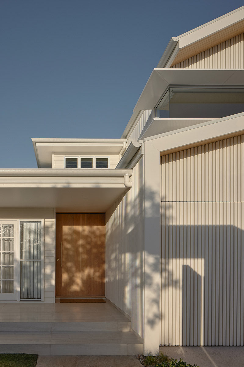 Arlo Stone Project OCEANIC BEACHFRONT Photo