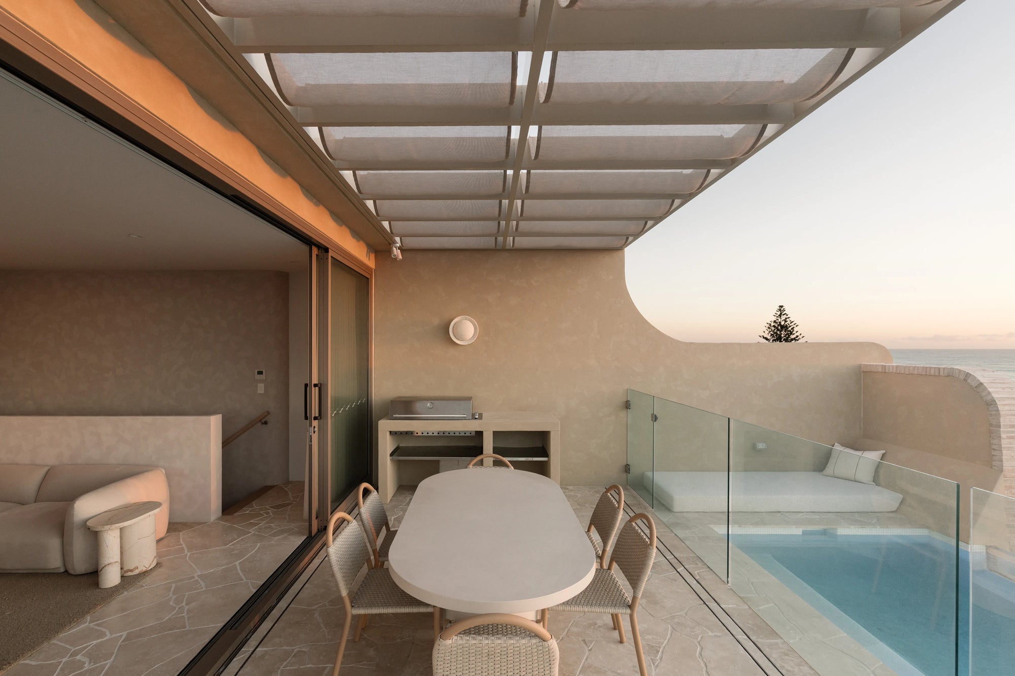 Arlo Stone Project ROCABELLA Photo