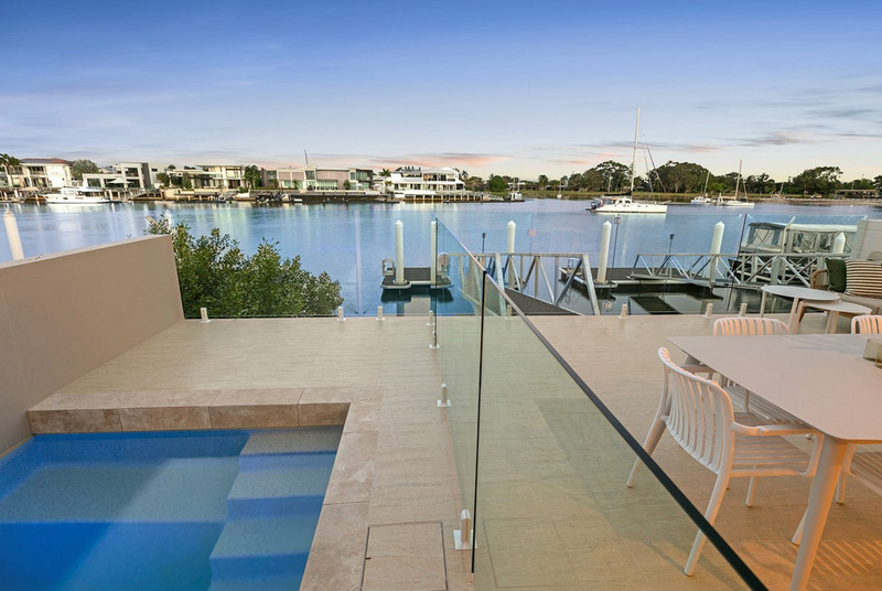 Beige Travertine Hybrid Tile